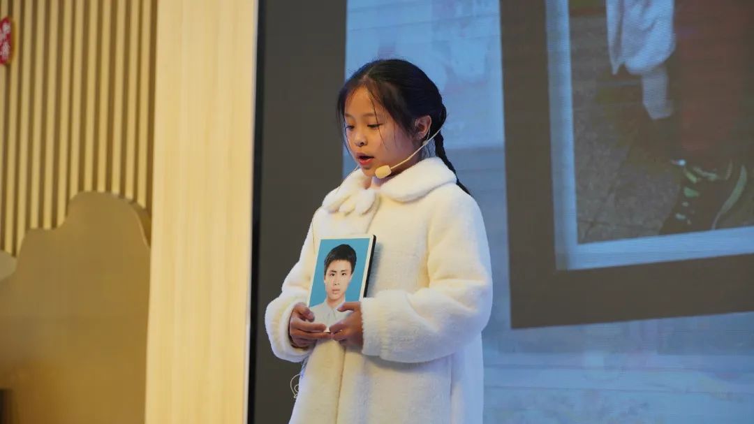 女儿.JPG